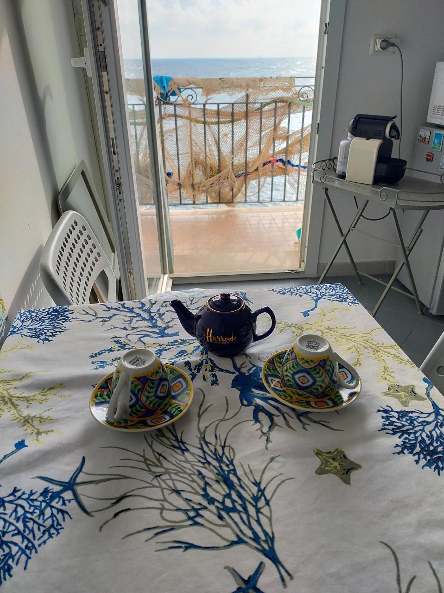 Casa Adriana Fronte Mare Lägenhet Monopoli Exteriör bild